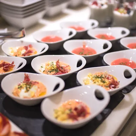 Petit Palace Santa Cruz